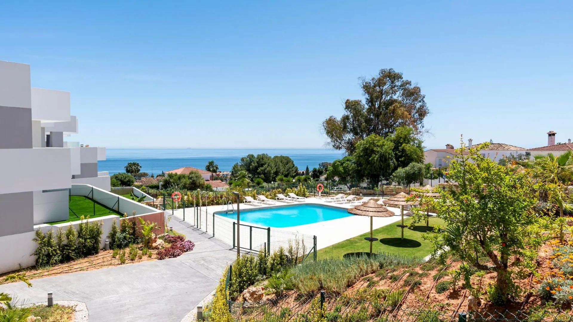 Luxury Seaview Resort Apartment Manilva 0*,  España